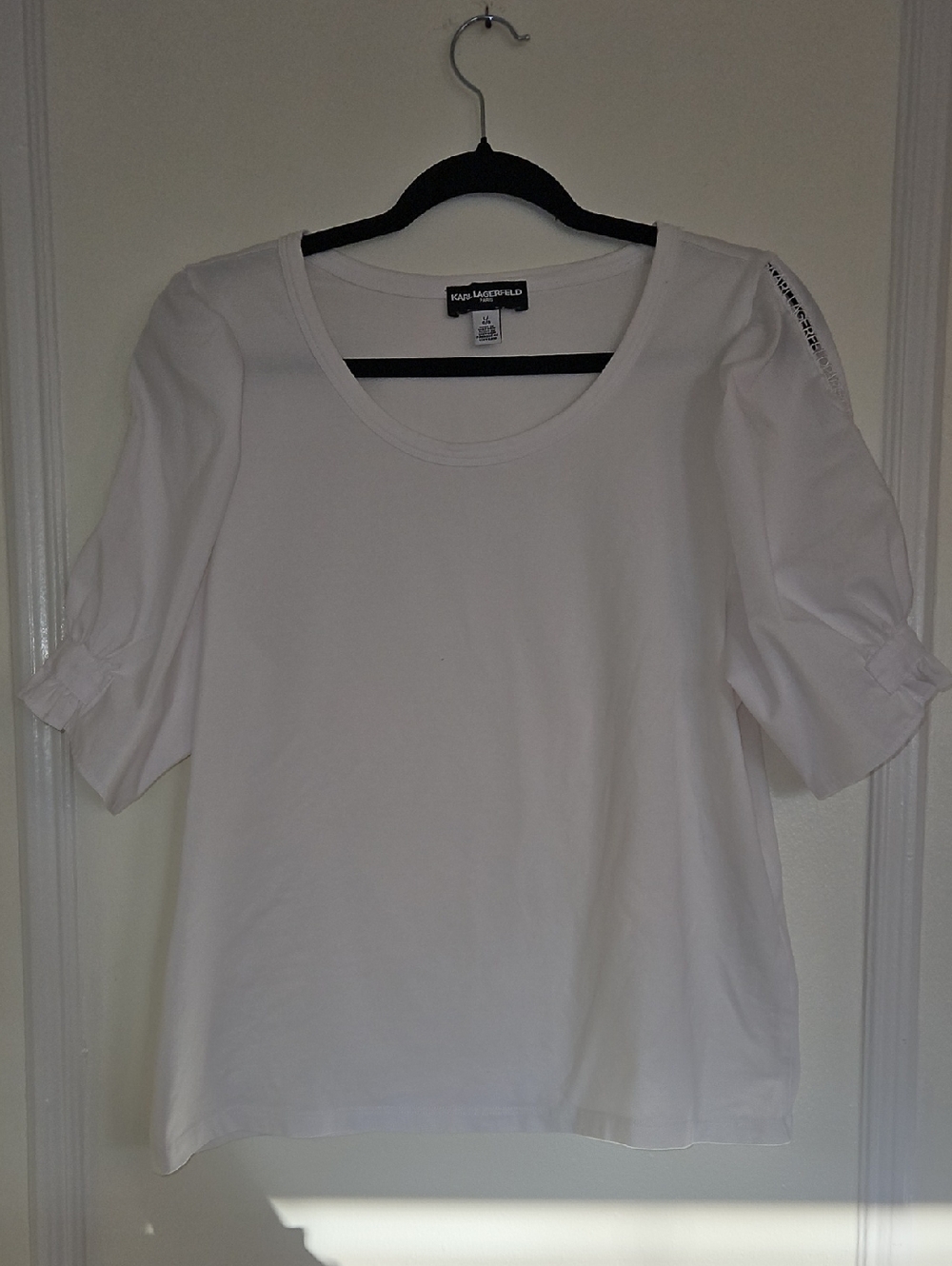 Karl Lagerfeld White Short Sleeve Scoop Neck Tee with Shoulder Detail - Picture 3 of 4